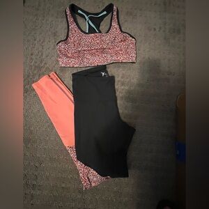 Old Navy Women's Activewear Set - Black and Pink